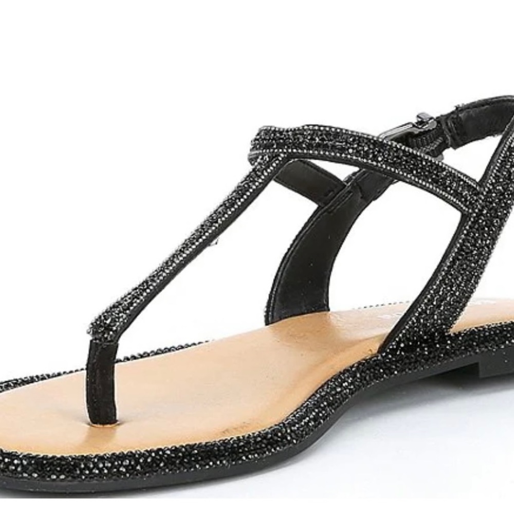 Gianni Bini
Avellia Jewel Embellished T-Strap Family Matching Sandals